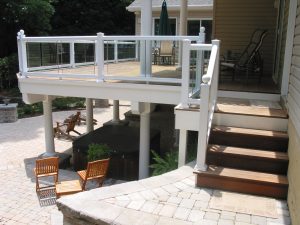 4 Ways to Tell You Need a New Deck 