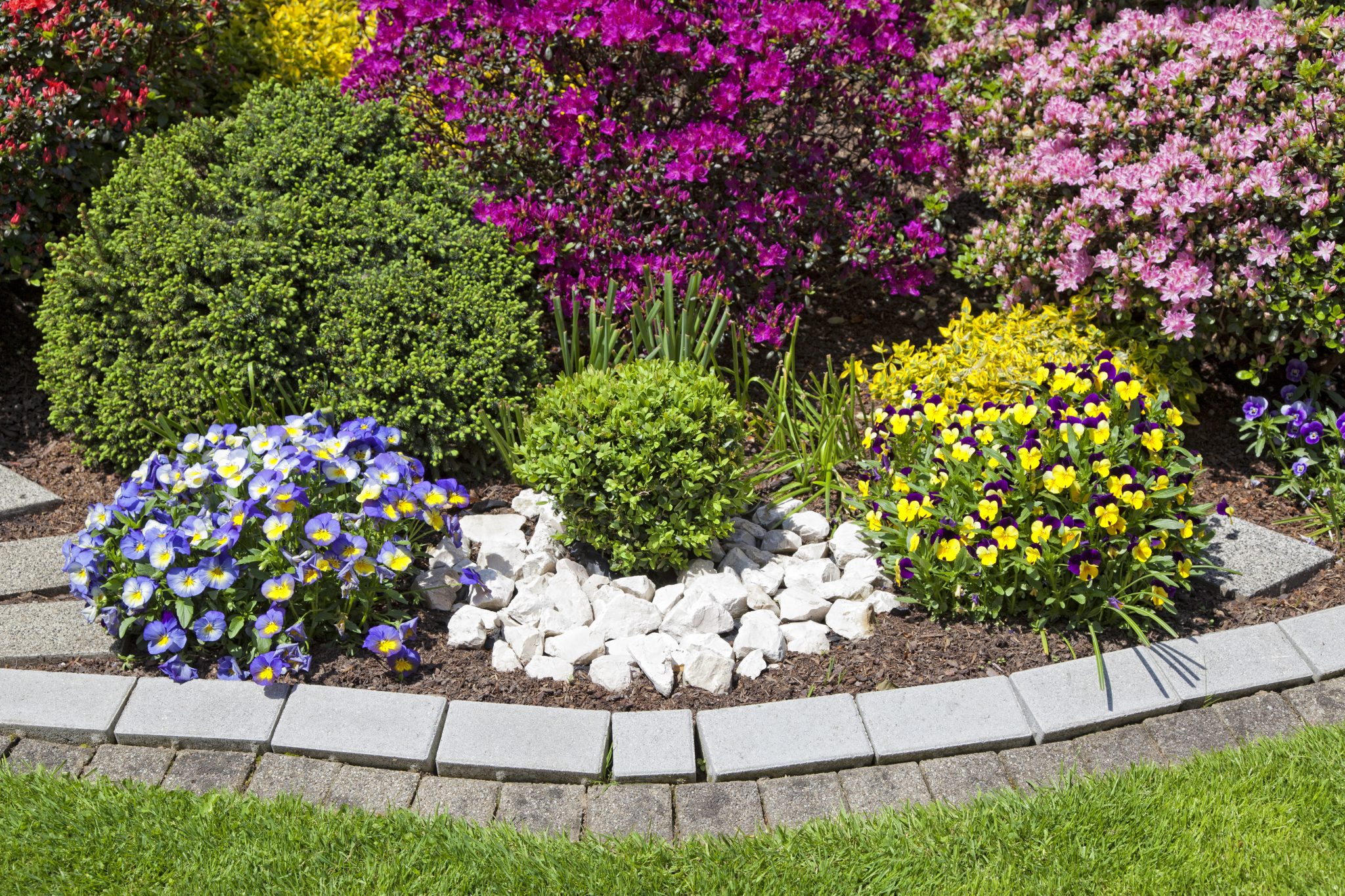 how to create beautiful flower beds - honeysuckle nursery & design