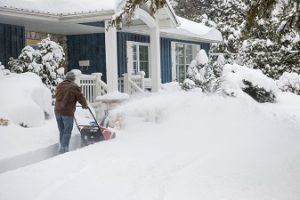 3 Reasons to Call a Professional for Residential Snow Removal 