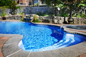 Choosing the Right Shape for Your New Swimming Pool, Part 1